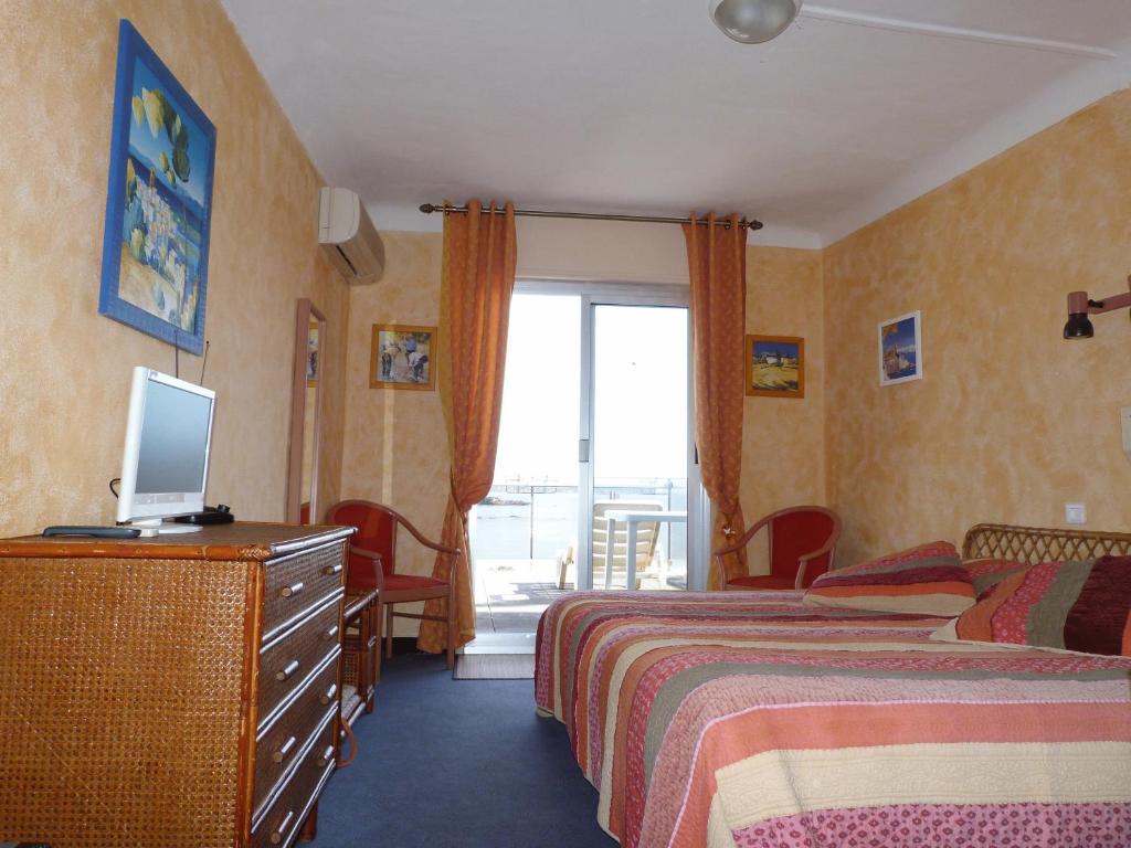 Hotel La Caravelle Fréjus Habitación foto